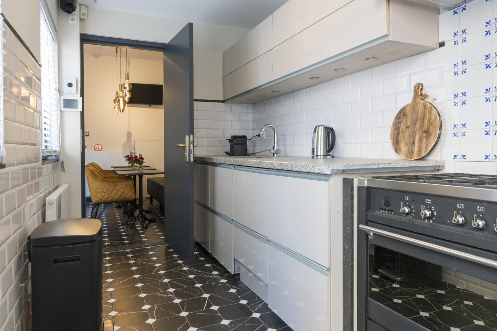 Apartment Hotspot Location, Wifi, Bed En Koffie Harmony