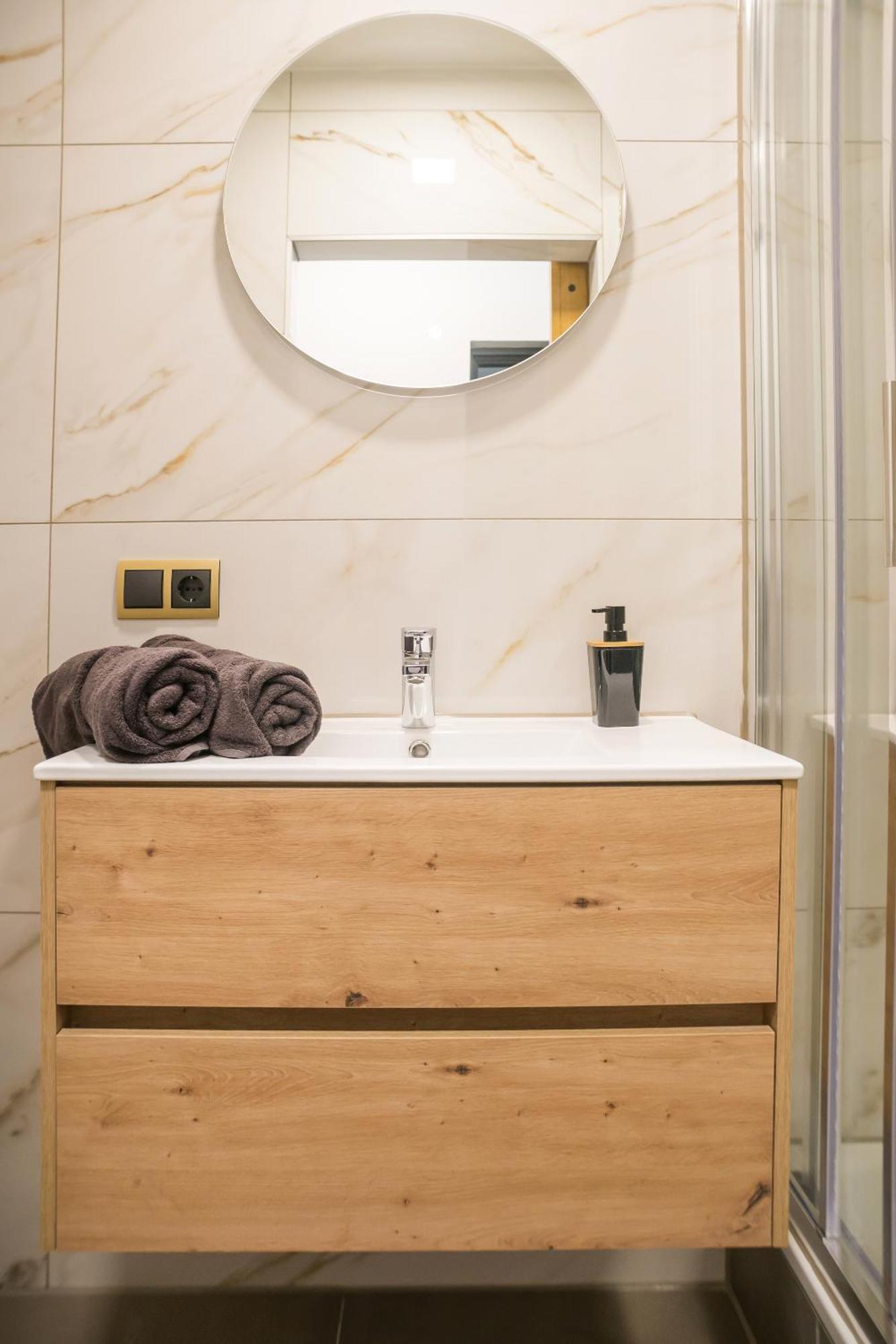 Hotspot Location, Wifi, Bed En Koffie Harmony Apartment *