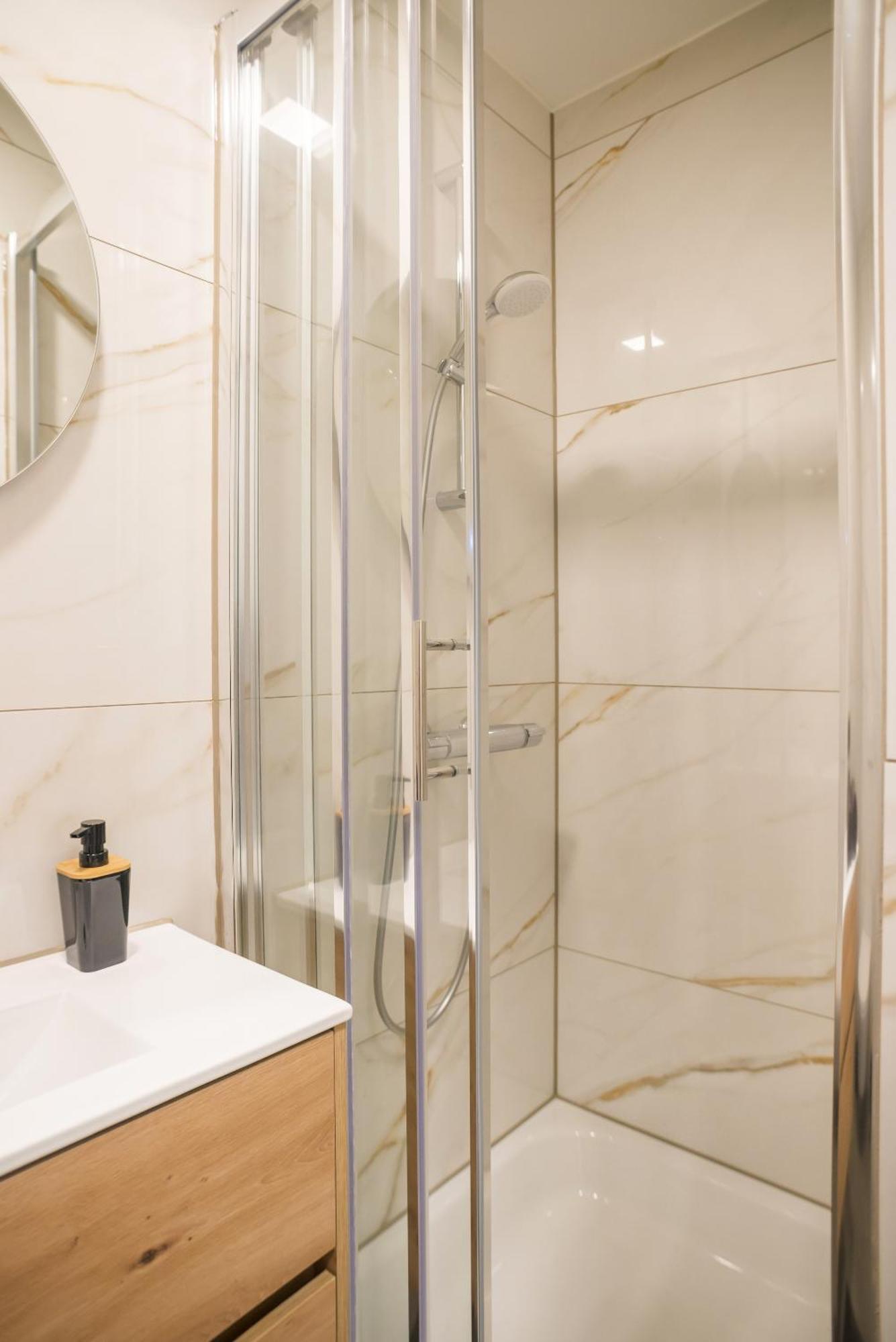 Hotspot Location, Wifi, Bed En Koffie Harmony Apartment *