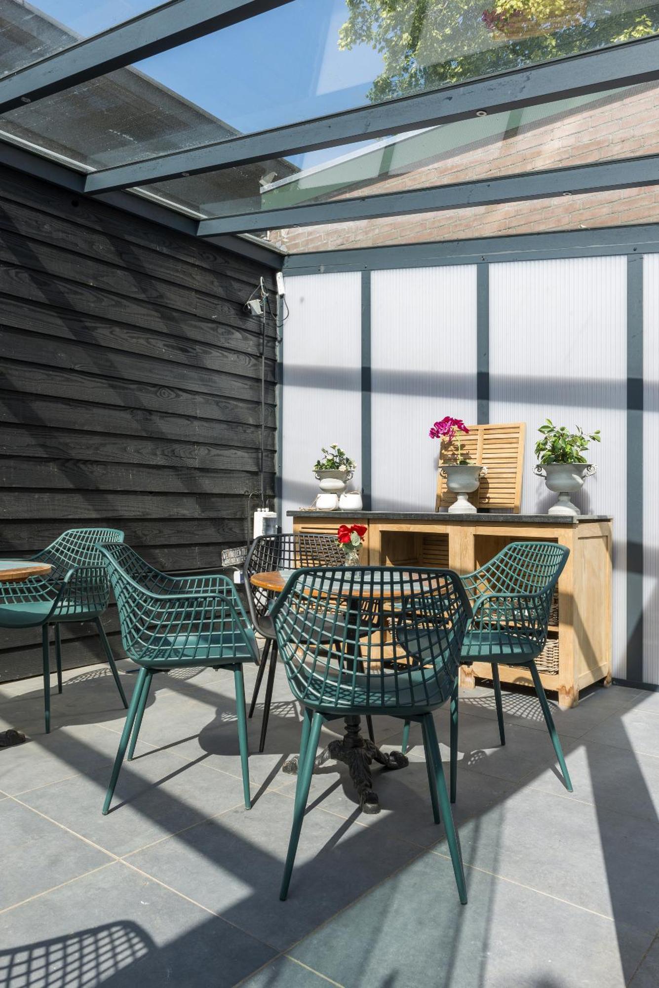 Hotspot Location, Wifi, Bed En Koffie Harmony Apartment
